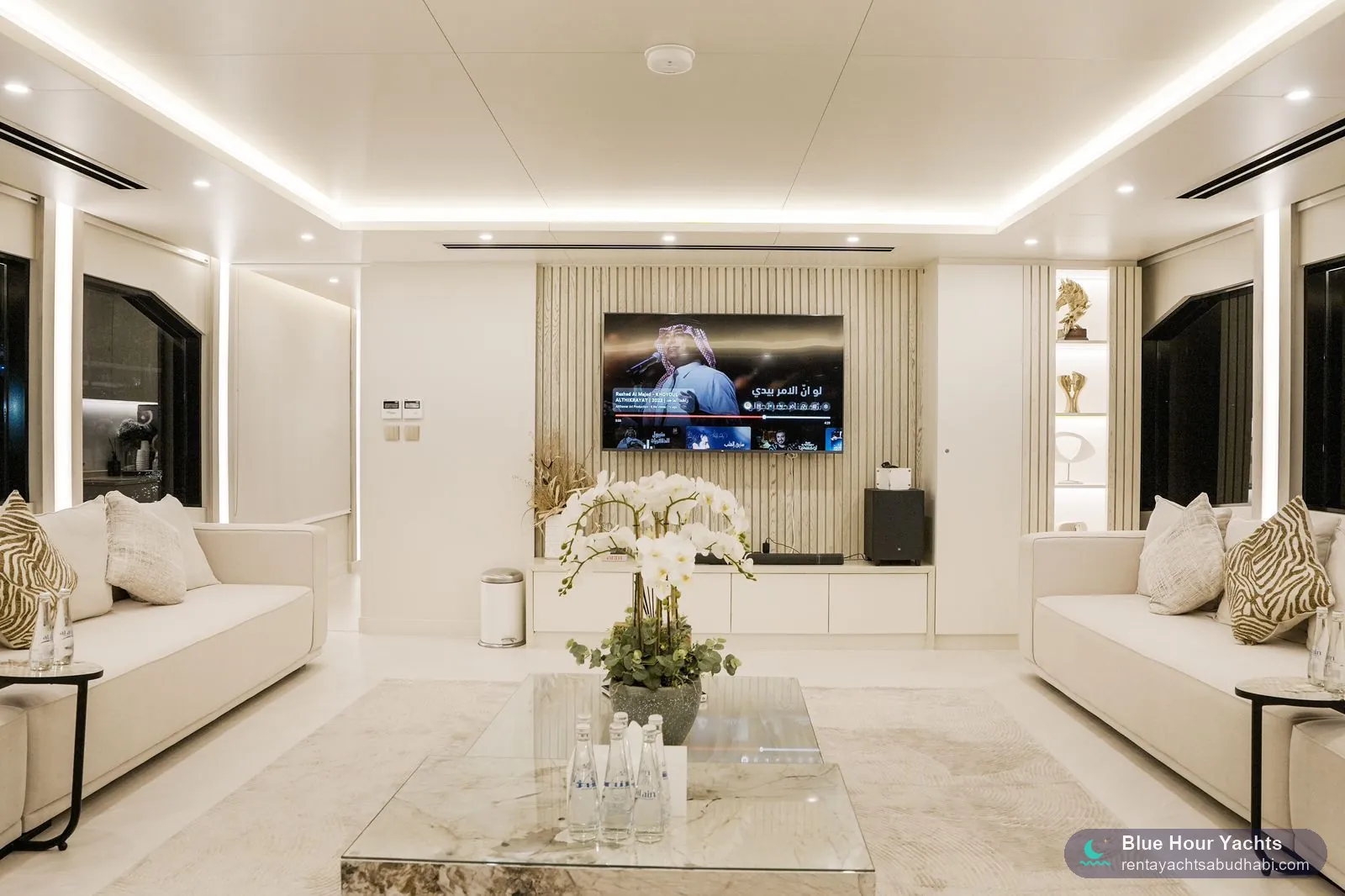 Celestia – rent a yacht in Abu Dhabi (6)