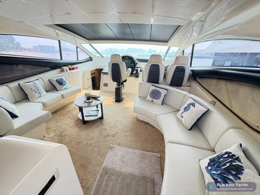 Comet 62 – rent a yacht in Abu Dhabi