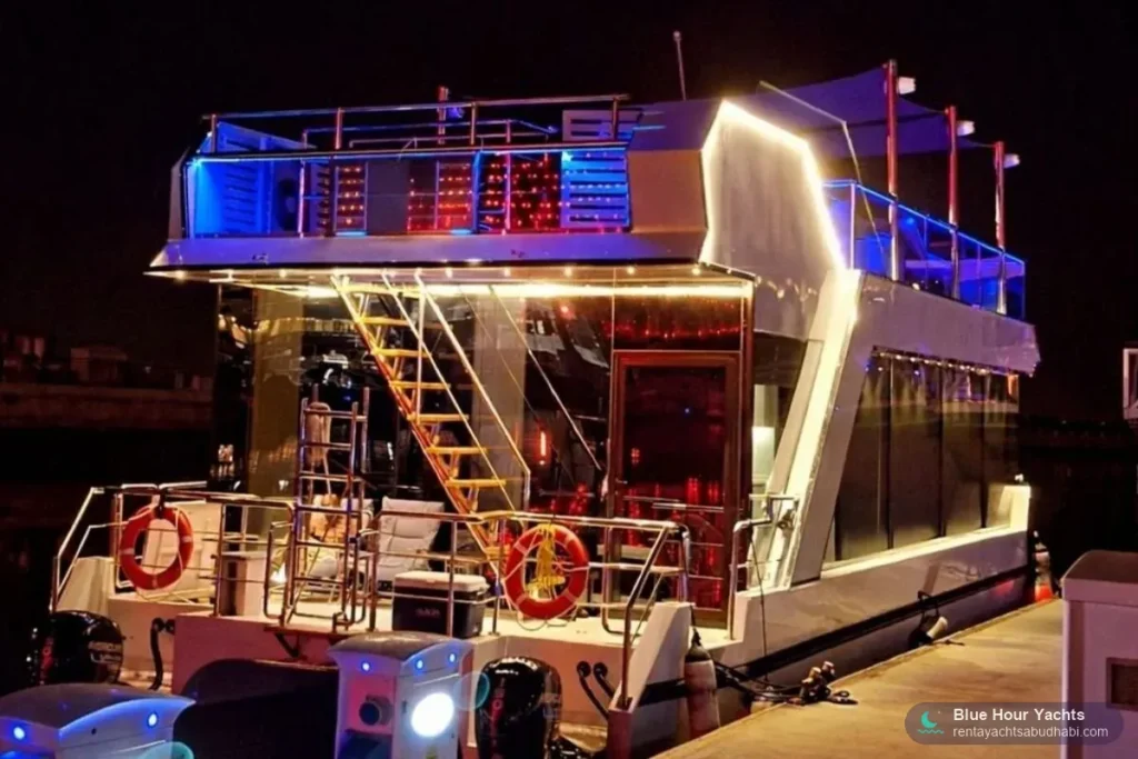 Coral Party – rent a yacht in Abu Dhabi (2)