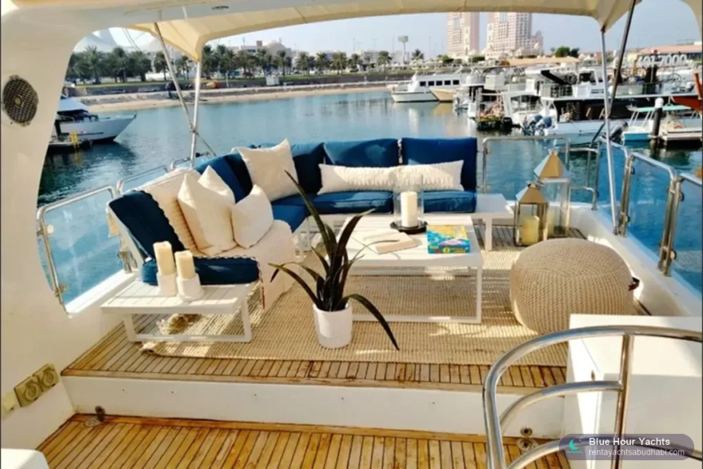 Silver Fin 55 – rent a yacht in Abu Dhabi (2)